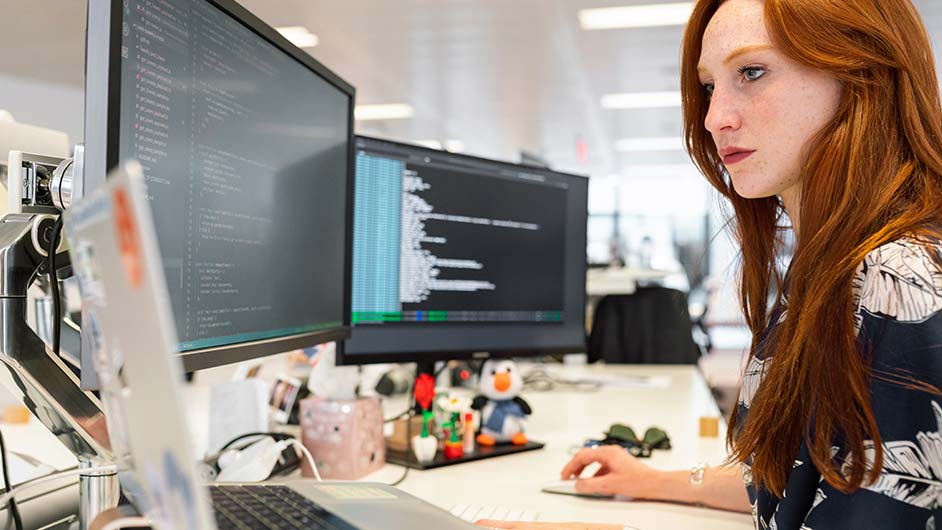 小时工自离扣工资合法吗