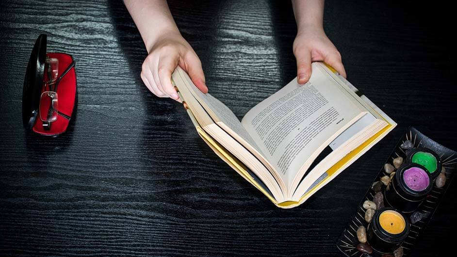 简历个人简介怎么写大学生